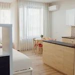 Modern Trindade By Homing * Porto