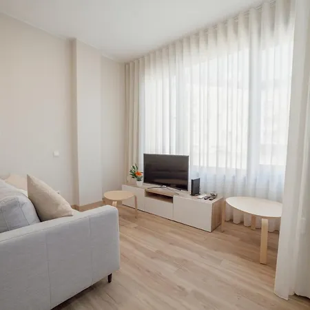 Modern Trindade By Homing * 波尔图
