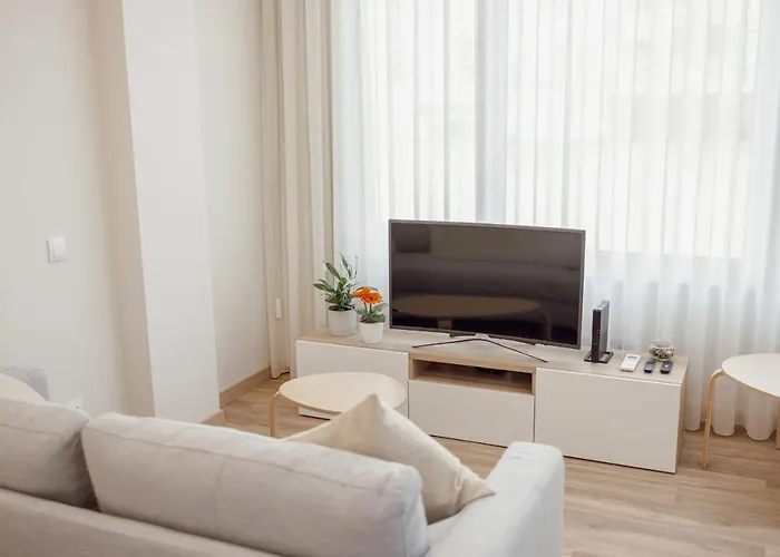 Modern Trindade By Homing Apartamento